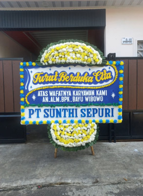Papan Bunga Duka di Purangi