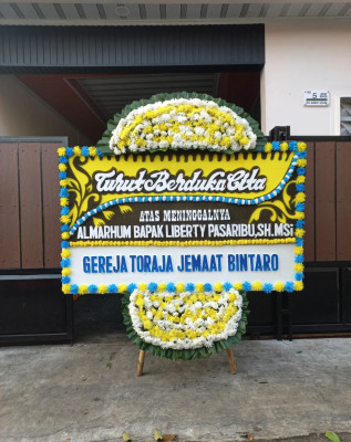 Papan Bunga Duka di Purangi